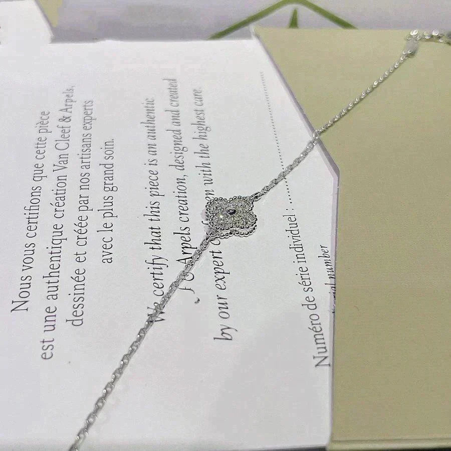 [⭐Shinejoy]CLOVER  SINGLE FLOWER BRACELET SILVER