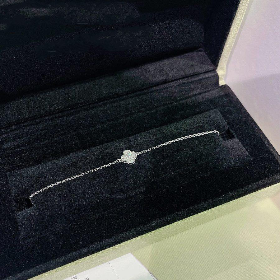[⭐Shinejoy]CLOVER  SINGLE FLOWER BRACELET SILVER